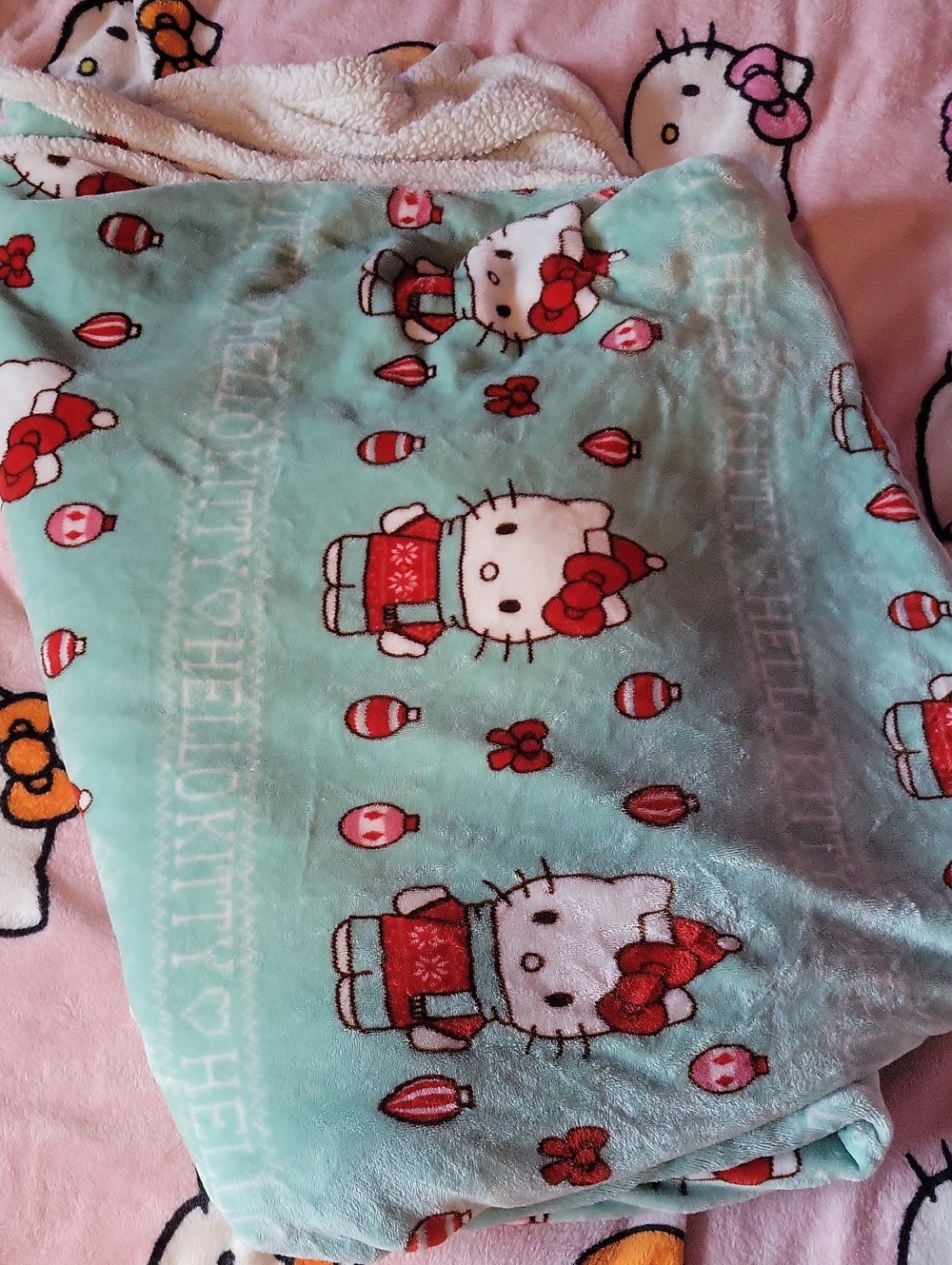Hello Kitty Mint Green Christmas Blanket Twin Size